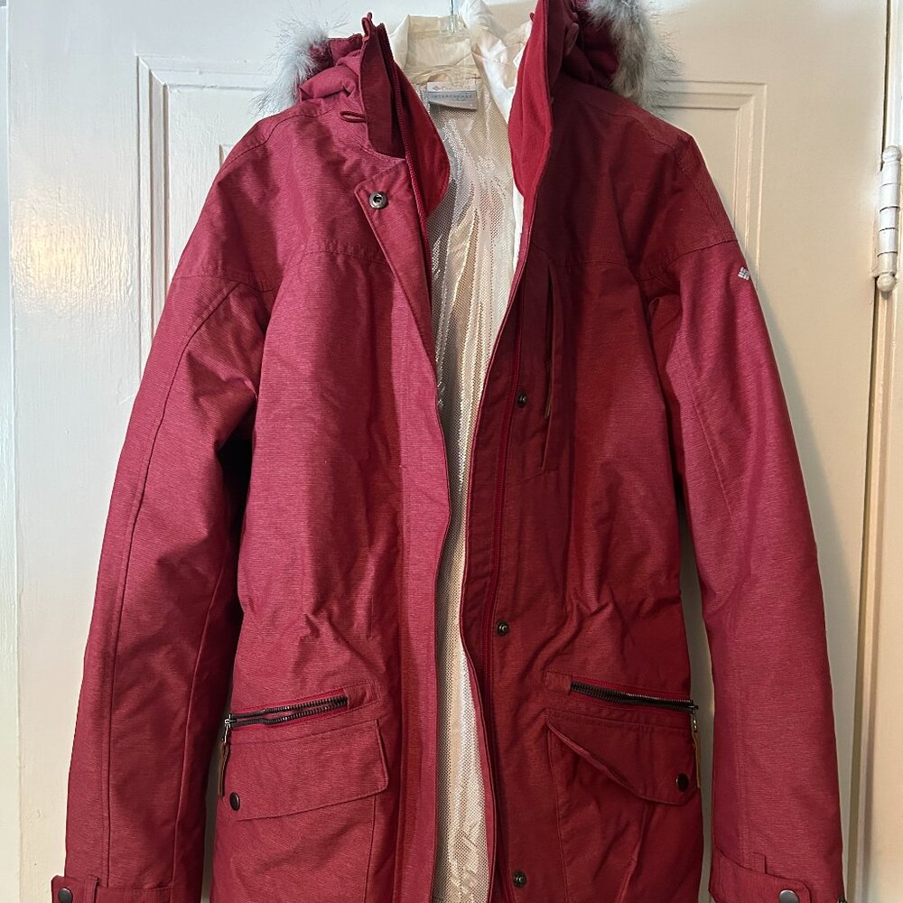COLUMBIA-Women's Carson Pass Interchange Winter Jacket (Cranberry Red)